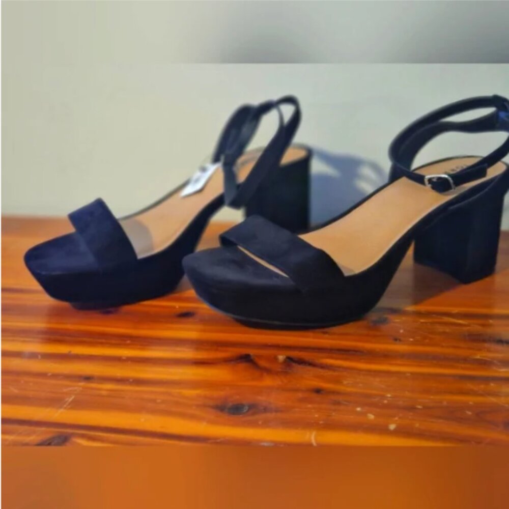 Chunky heels *11